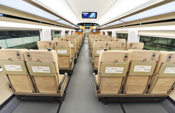 CRRC launches smart Fuxing bullet trains