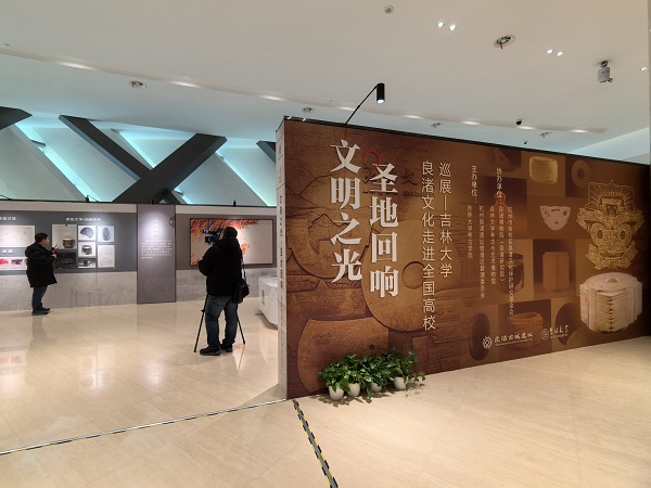 吉5.jpg
