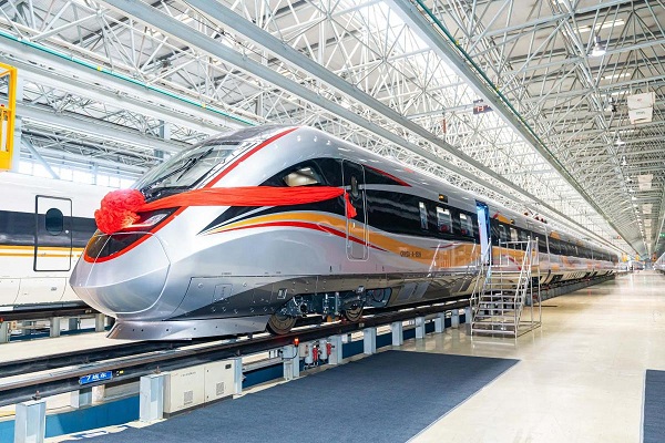 CRRC debuts next-gen smart EMU train