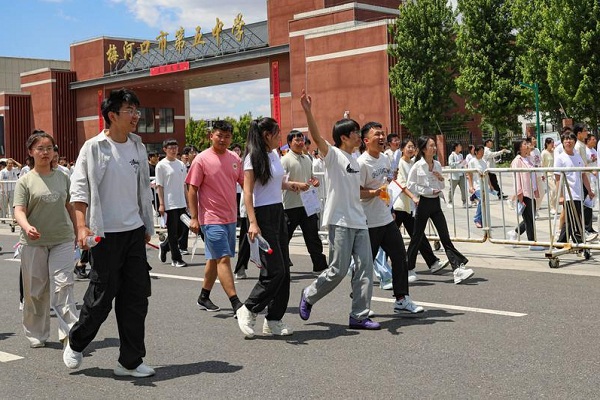 吉1.jpg