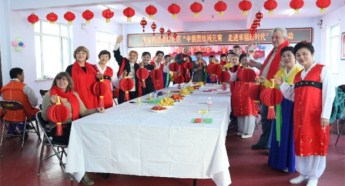 Hunchun welcomes Russians for Lantern Festival