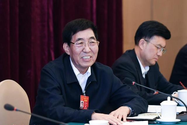 Bayanqolu promises support for Hongqi