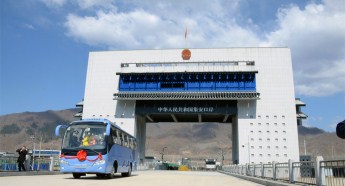 Ji’an – Manpo border highway port goes into service