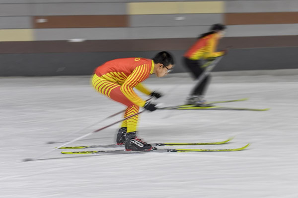 Cross-country skiing goes indoors in Jilin