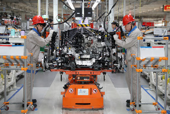 Jilin pushes forward automobile industry