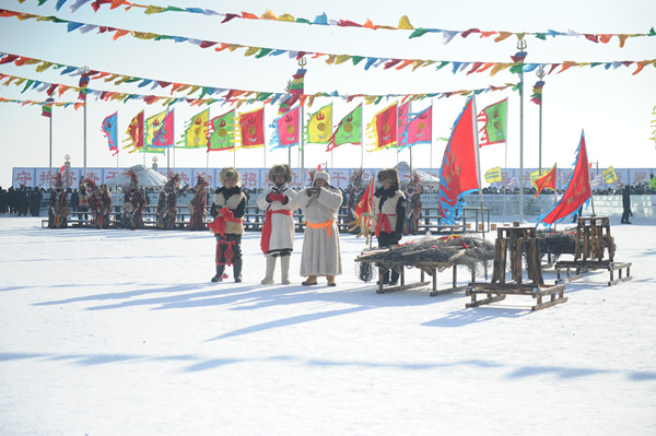 Chagan Lake launches winter fishing season