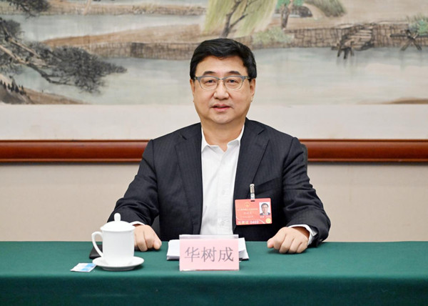 Jilin deputy recommends improvements to medical insurance