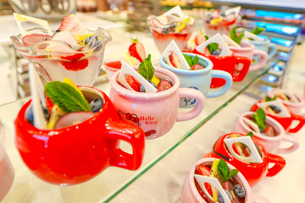 Changchun festival features Shuangyang Strawberry 