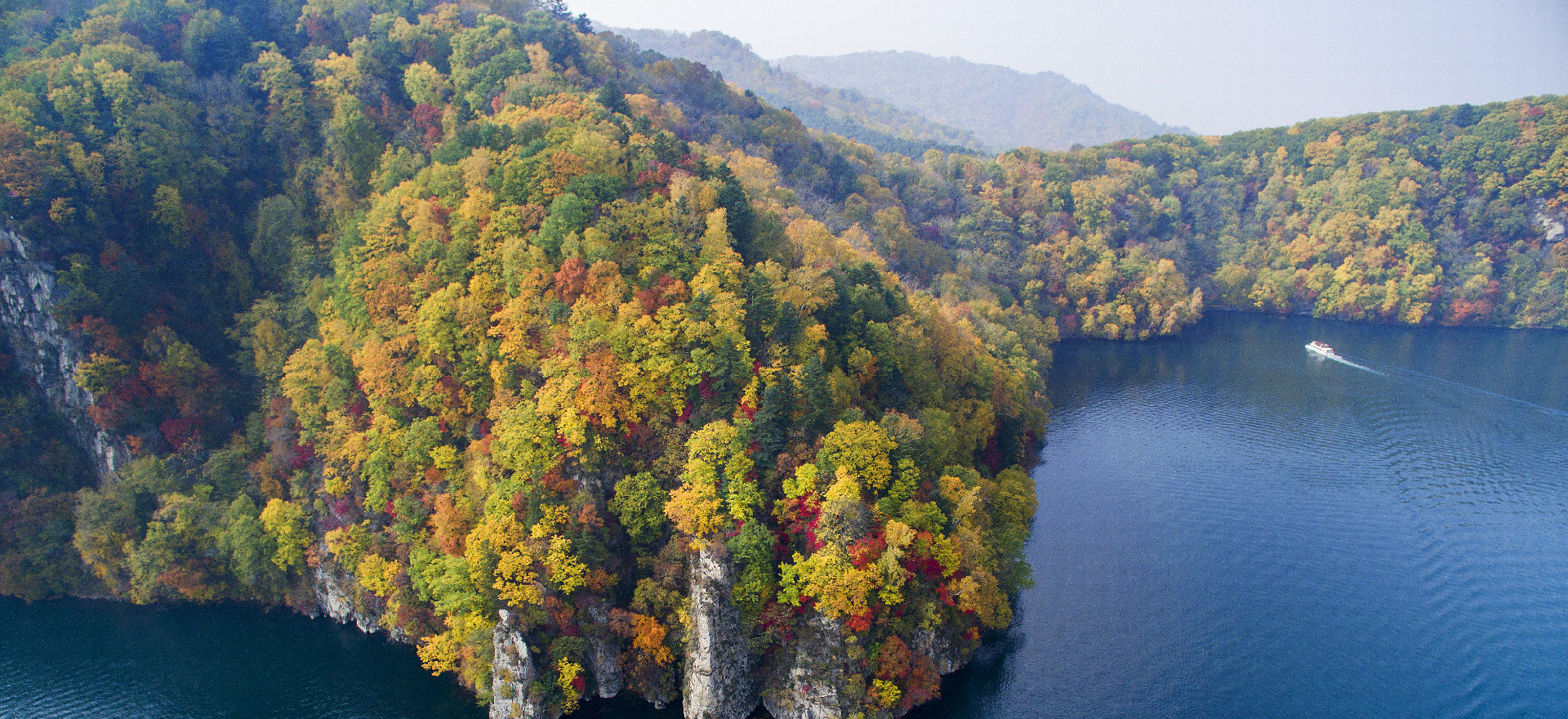Jilin launches tourism events for golden autumn 