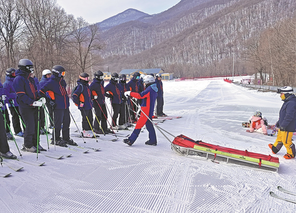 New jobs emerge in ski industry as demand grows
