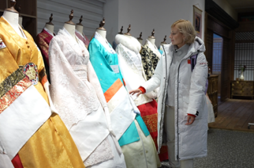Cultural harmony and community spirit shine in Jilin visit 